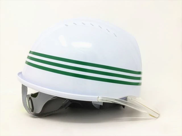 作業用・工事用ヘルメットの名入れ加工見本写真（ラインテープ/3本線/5ミリ/緑色）